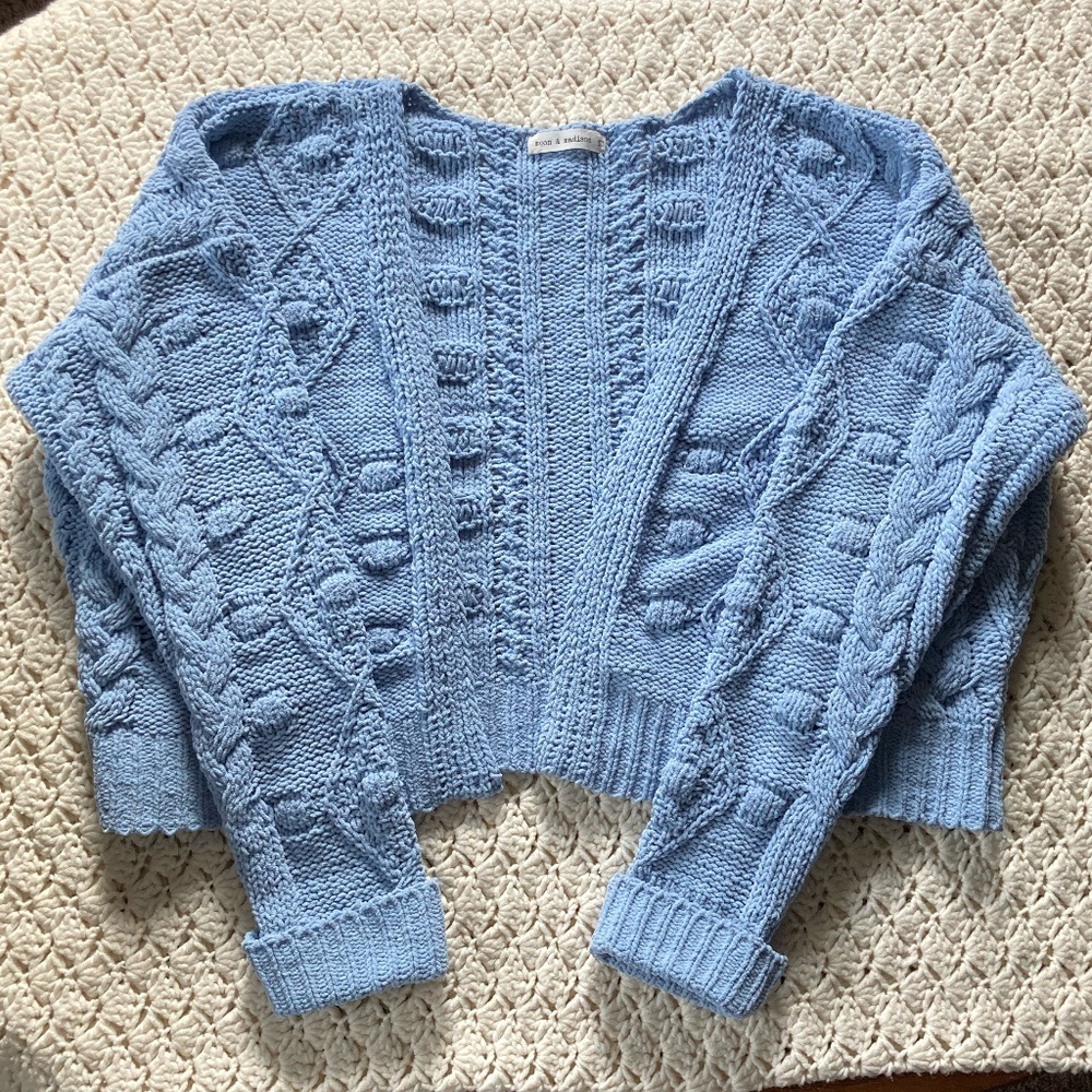 moon & madison - Cableknit Light Blue Cardigan - Women's Size S